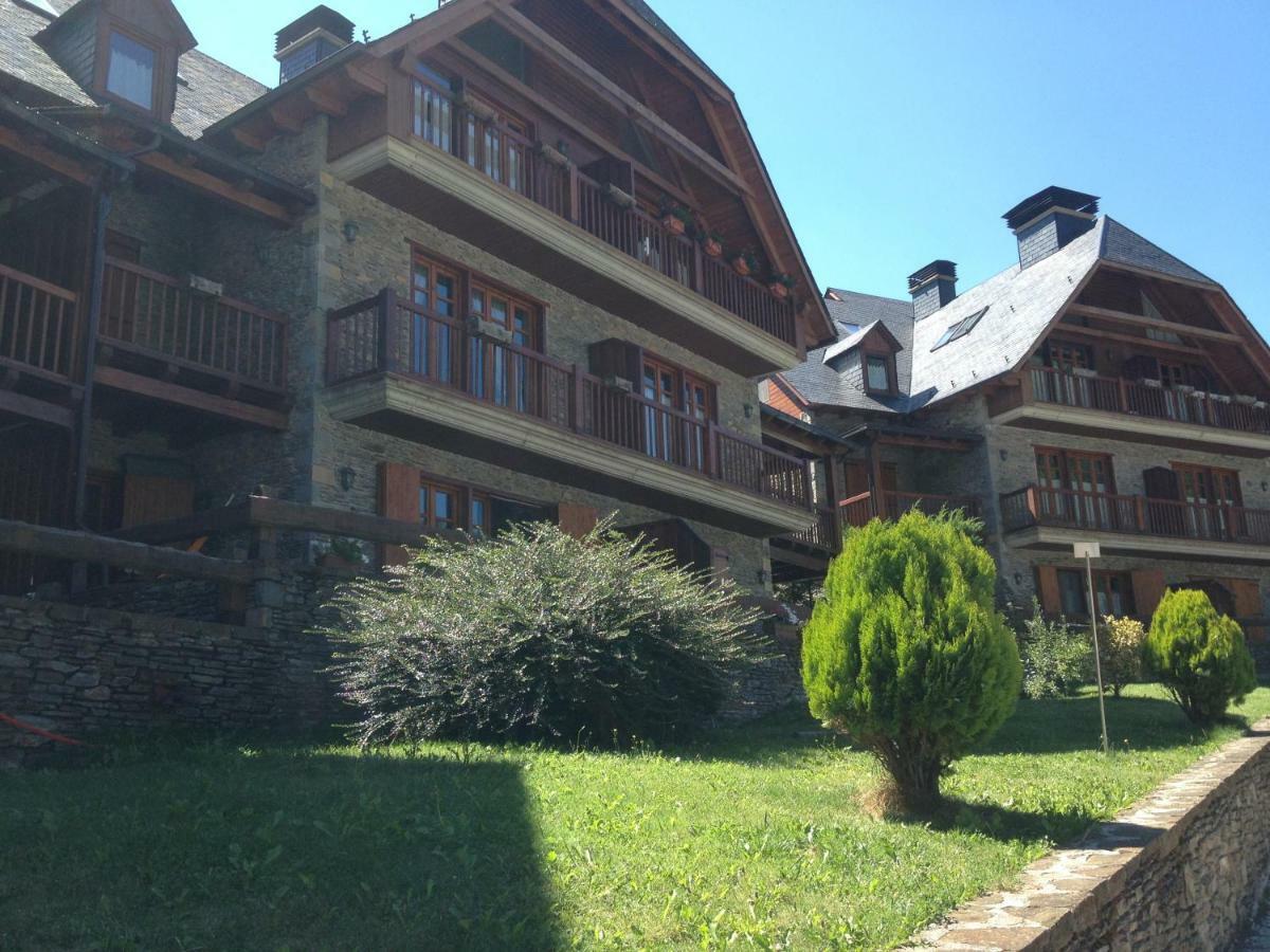 Apartamento Forcanada Les Bordes Exterior photo