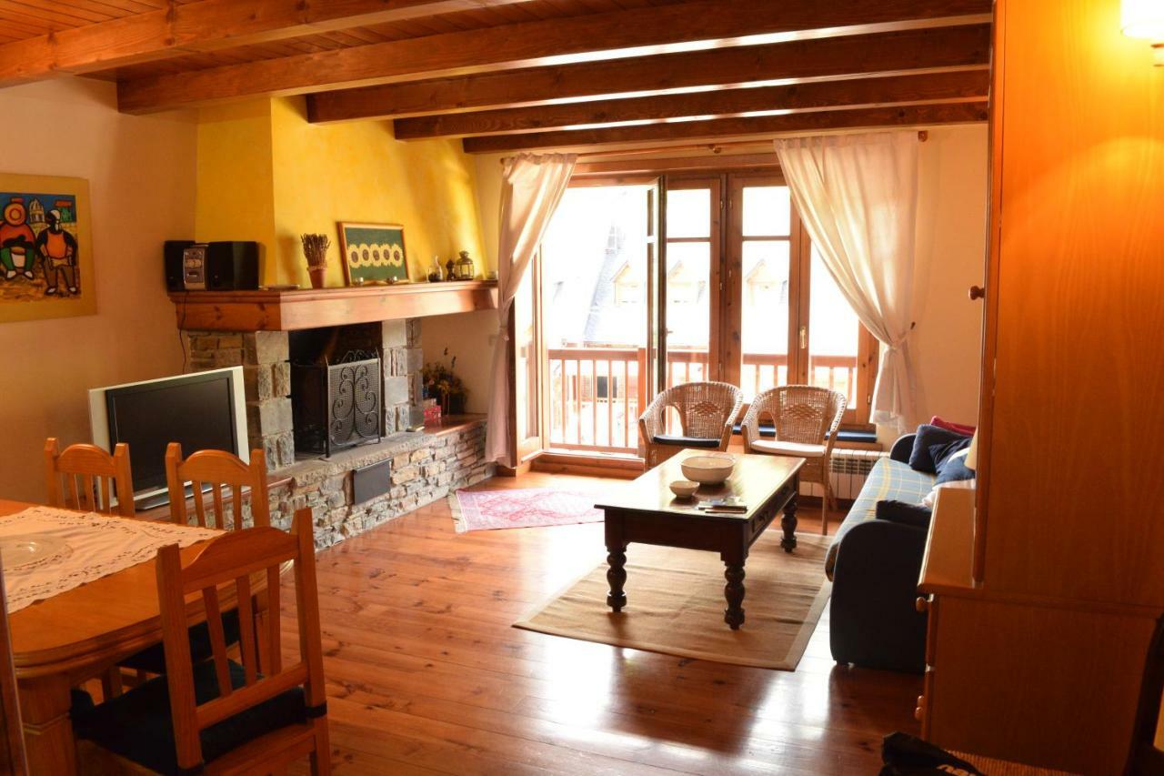Apartamento Forcanada Les Bordes Exterior photo